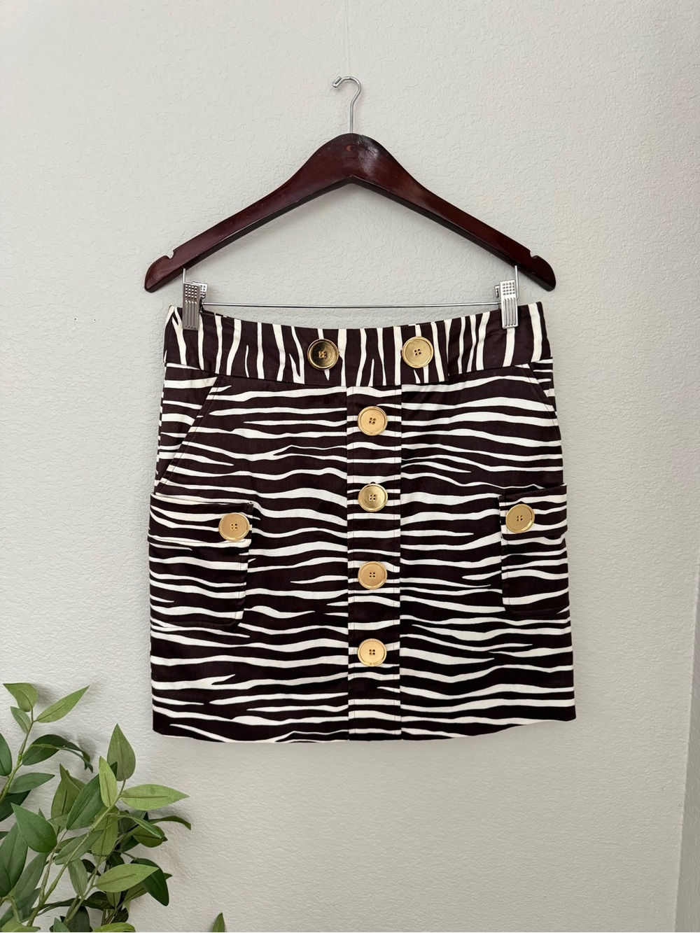 Etcetera Zebra Print Mini Pencil Skirt Size 8 Gold Buttons Utility Y2K Brown